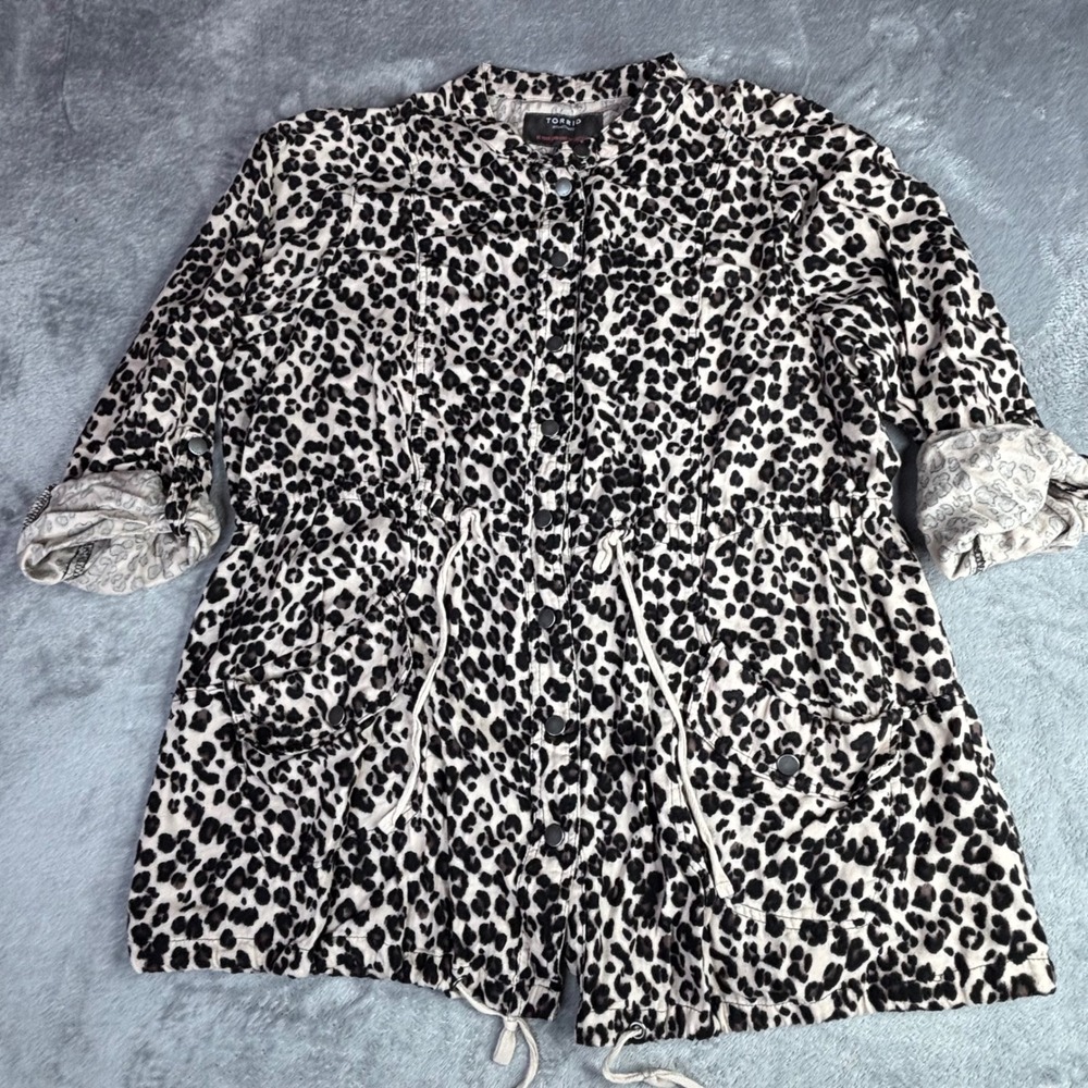 Torrid Utility Jacket Women 2 Leopard Print Tan Black Drawstring Waist Safari